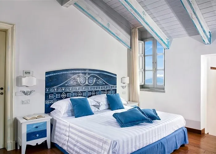 Sabrina Relais מלון סורנטו