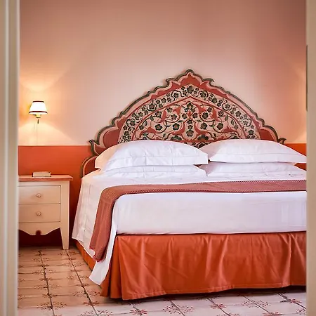 Hotel Sabrina Relais 2*