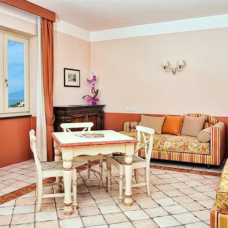 Hotel Sabrina Relais 2*